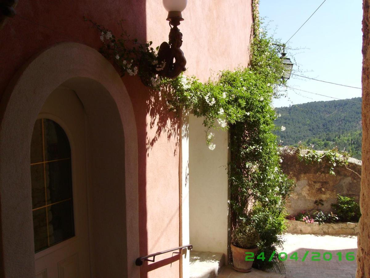 La Cle Des Songes Bed & Breakfast Claviers Exterior foto