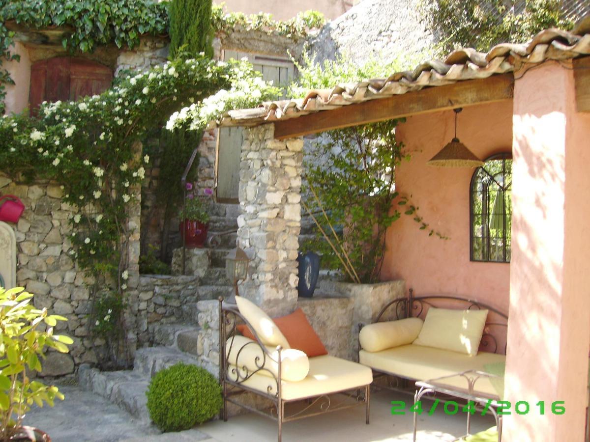 La Cle Des Songes Bed & Breakfast Claviers Exterior foto